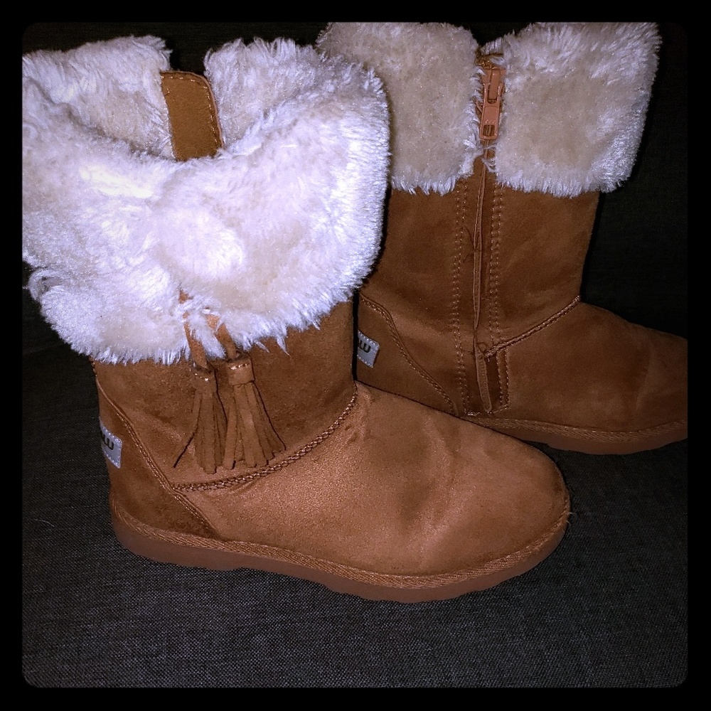 Girl winter boots